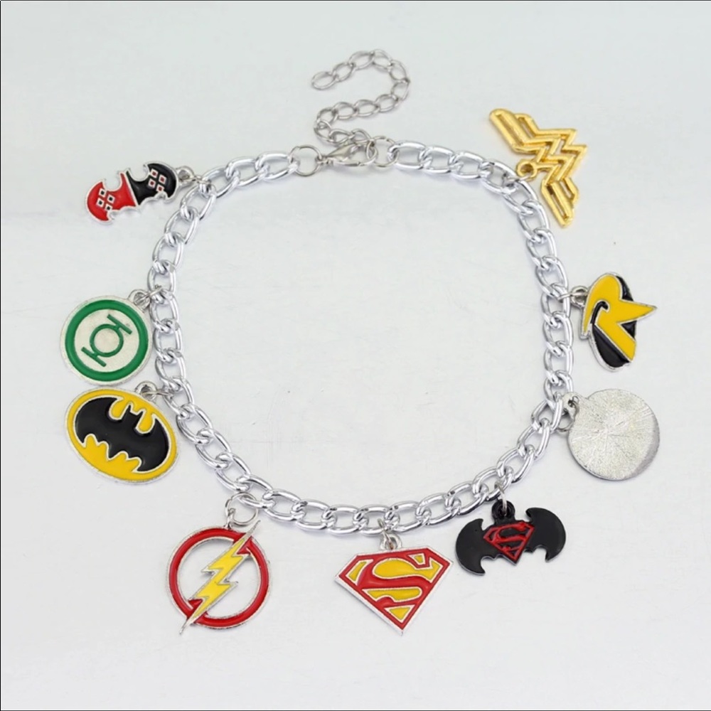 Silver Tone Justice league charms bracelet
